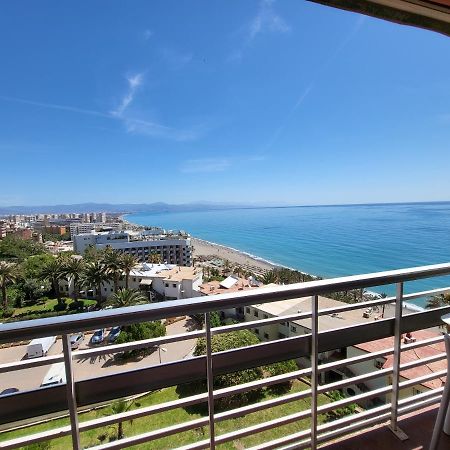 Apartamento Torre De La Roca Actual Torremolinos Luaran gambar