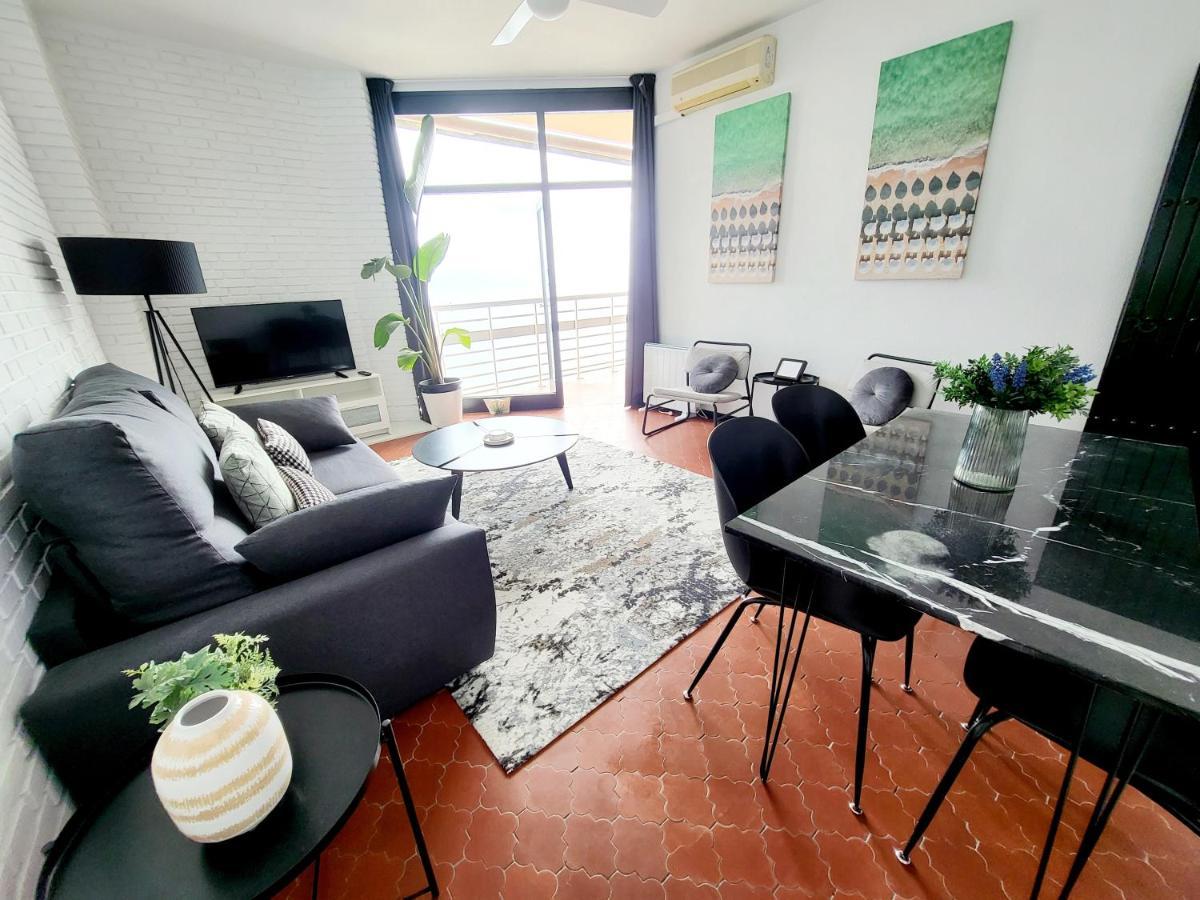 Apartamento Torre De La Roca Actual Torremolinos Luaran gambar