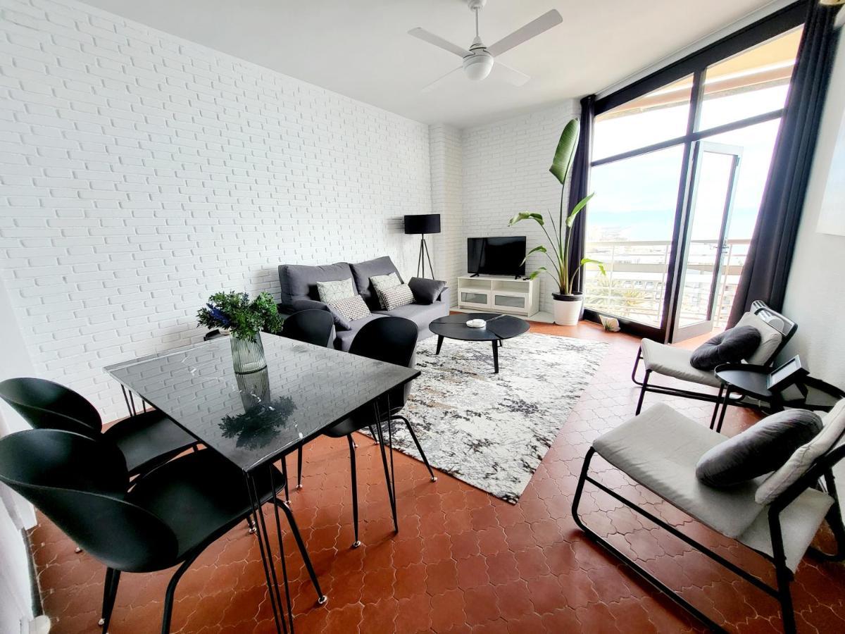 Apartamento Torre De La Roca Actual Torremolinos Luaran gambar